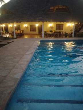 Chrystal Watamu Cottages